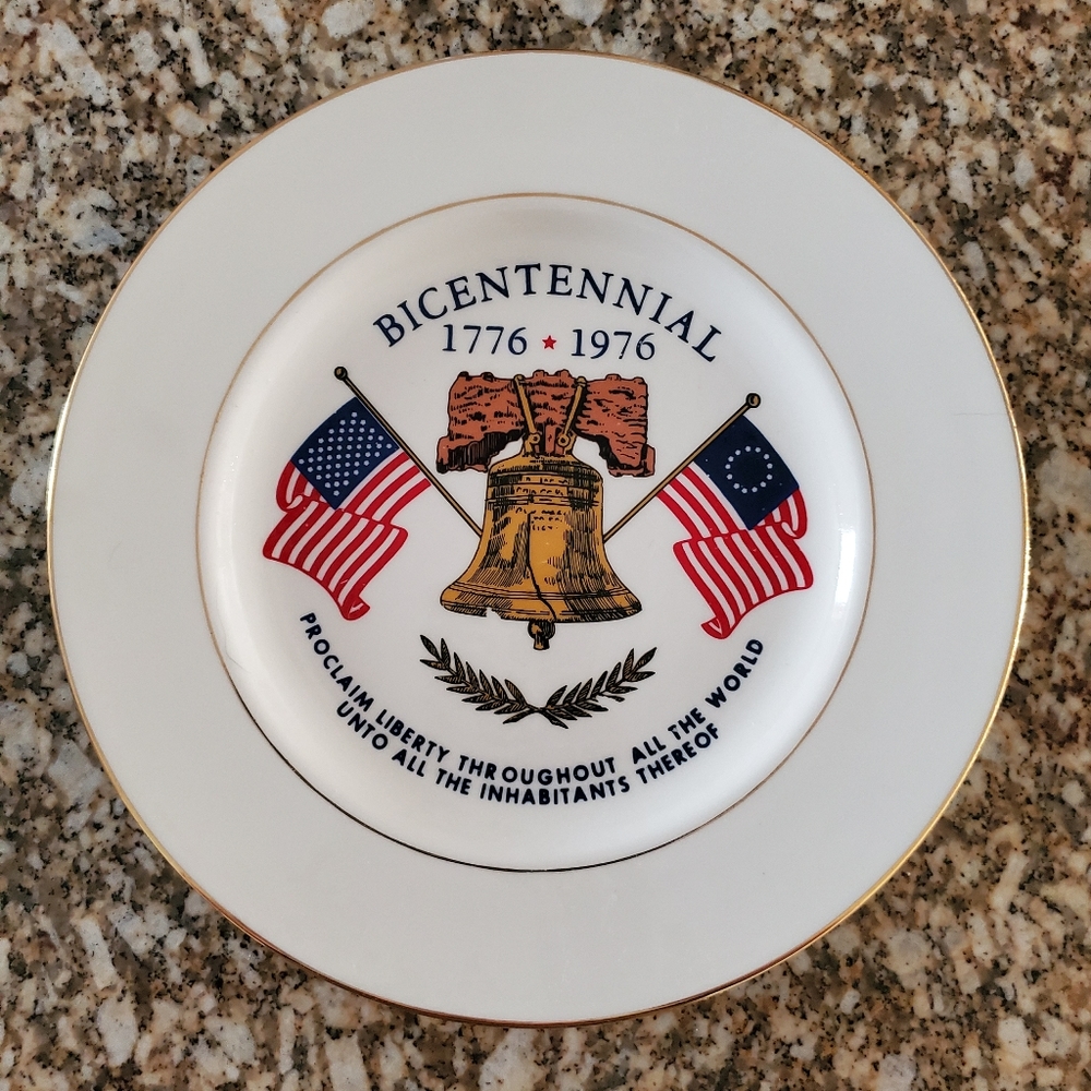 Bicentennial 1776 1976 collectors plate